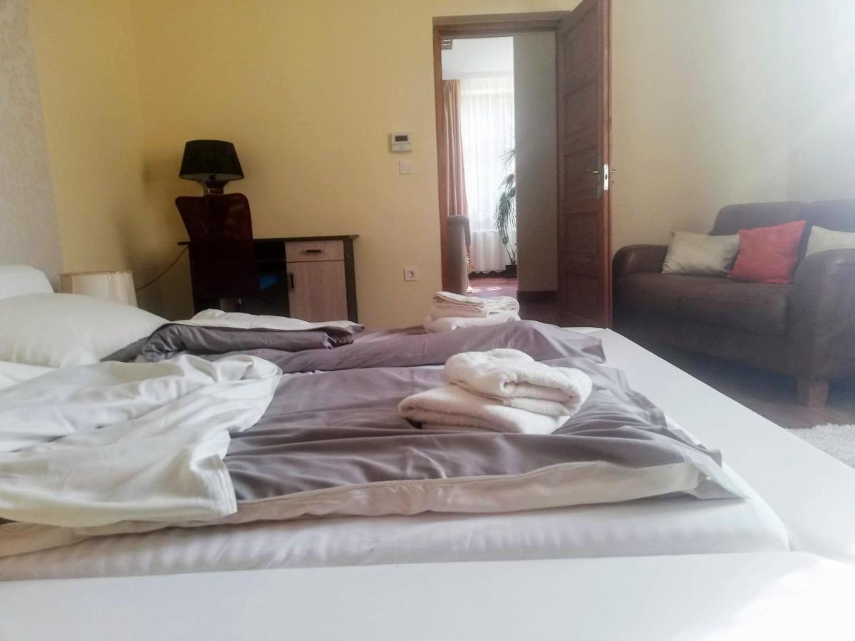 Parva Foresta Apartman Miskolc Kültér fotó